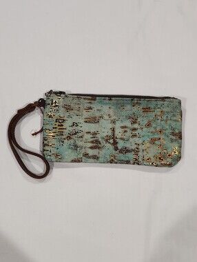 Canoe Metallic Turqoise Wristlet Western Clutch with Gold Accents NWOT
